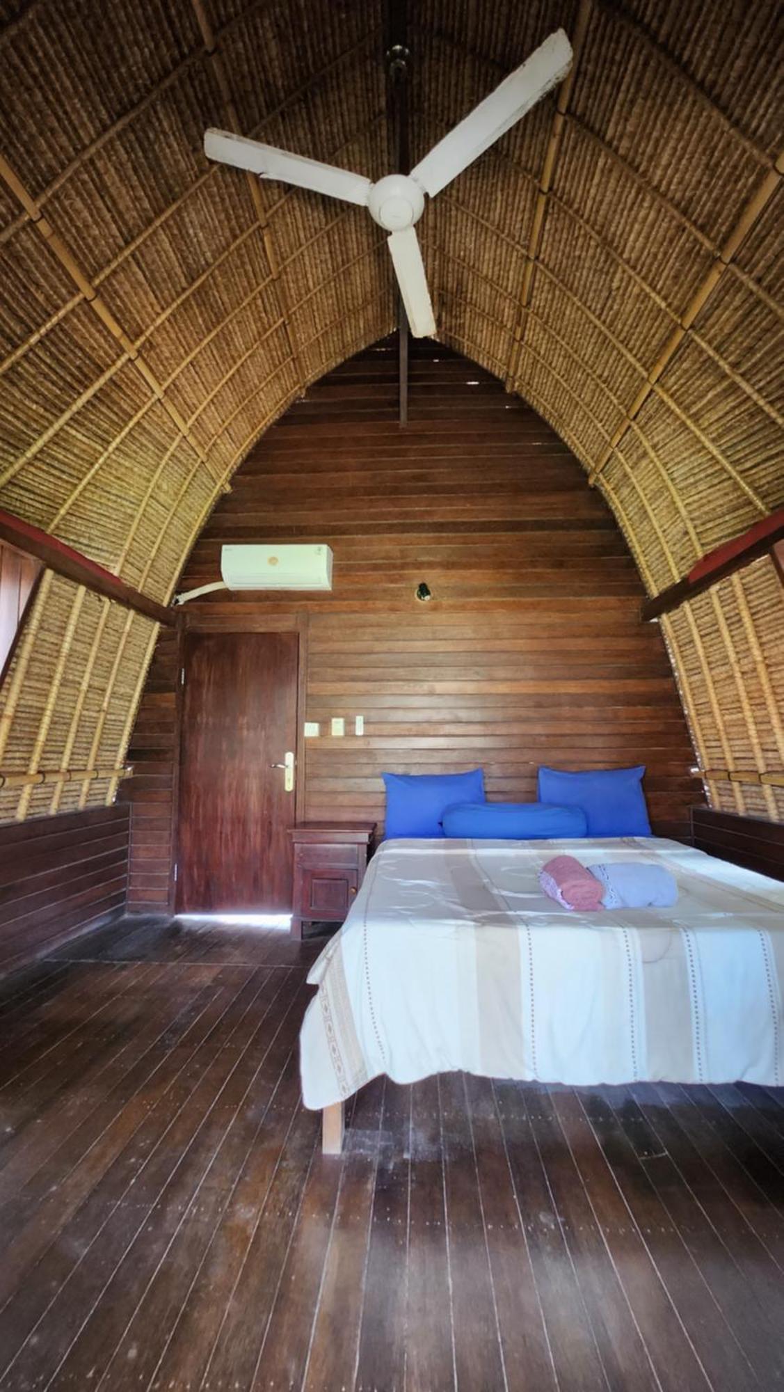Suka Beach Bungalow Nusa Lembongan  Exterior photo
